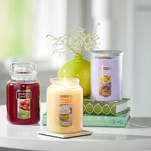 Yankee Candle Black Cherry Scented, Classic 22oz Large Jar Single Wick Candle, Over 110 Hours of Burn Time