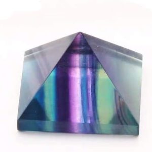 StoneStory Rainbow Fluorite Chakra Prymaid Healing Crystal Energy Figurines Pyramid Statue Natural Stones for Home Office Decoration (Rainbow Fluorite)