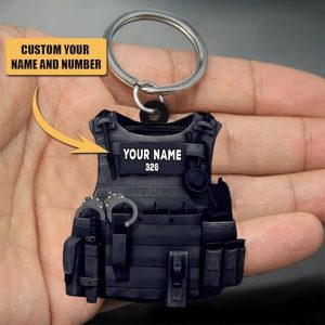 Personalized Police Bulletproof Vest Keychain Custom Flat Job Title Keychain Gift For Dad Grandpa Father Son Boyfriend Husband Motorcycle Lover Him Coworker On Father’s Day Birthday Christmas